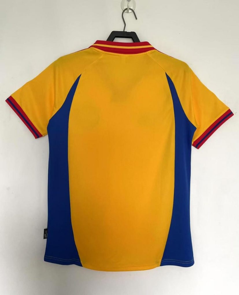 Rumanía 2000 Camiseta local