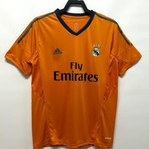 Real Madrid 2013-14 Tercera camiseta