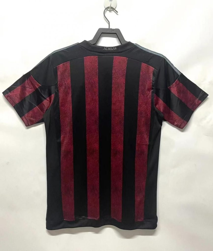 AC Milan 2015-16 Camiseta local