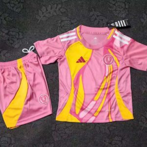 niños Escocia 2026 FIFA World Cup Visitante Kit