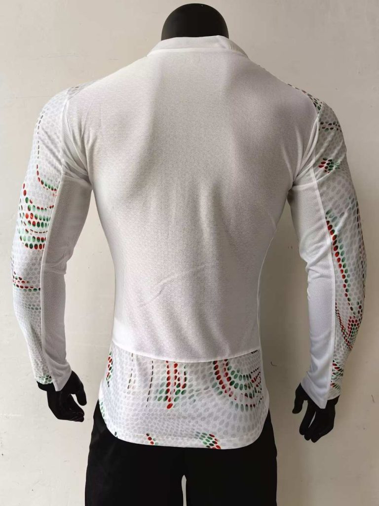 Portugal 2025-26 Camiseta visitante versión jugador de manga larga