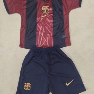 niños Barcelona 2025 Travis Scott Cactus Jack Kit