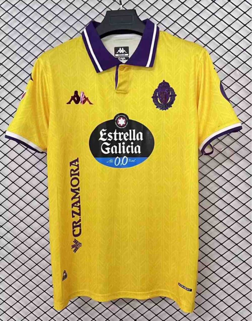 Real Valladolid 2025-26 Tercera camiseta