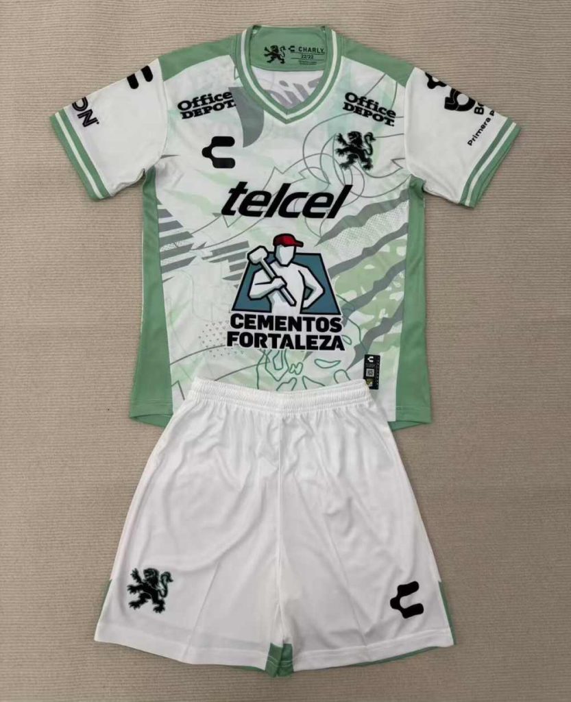 niños León 2025-26 Visitante Kit