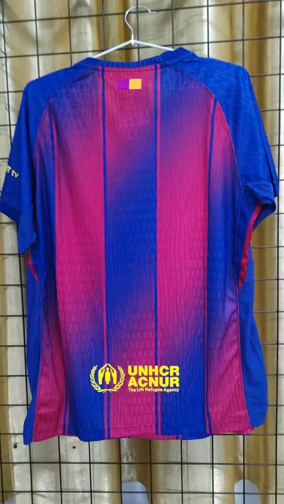 Barcelona 2025 Collaborative collection Camiseta