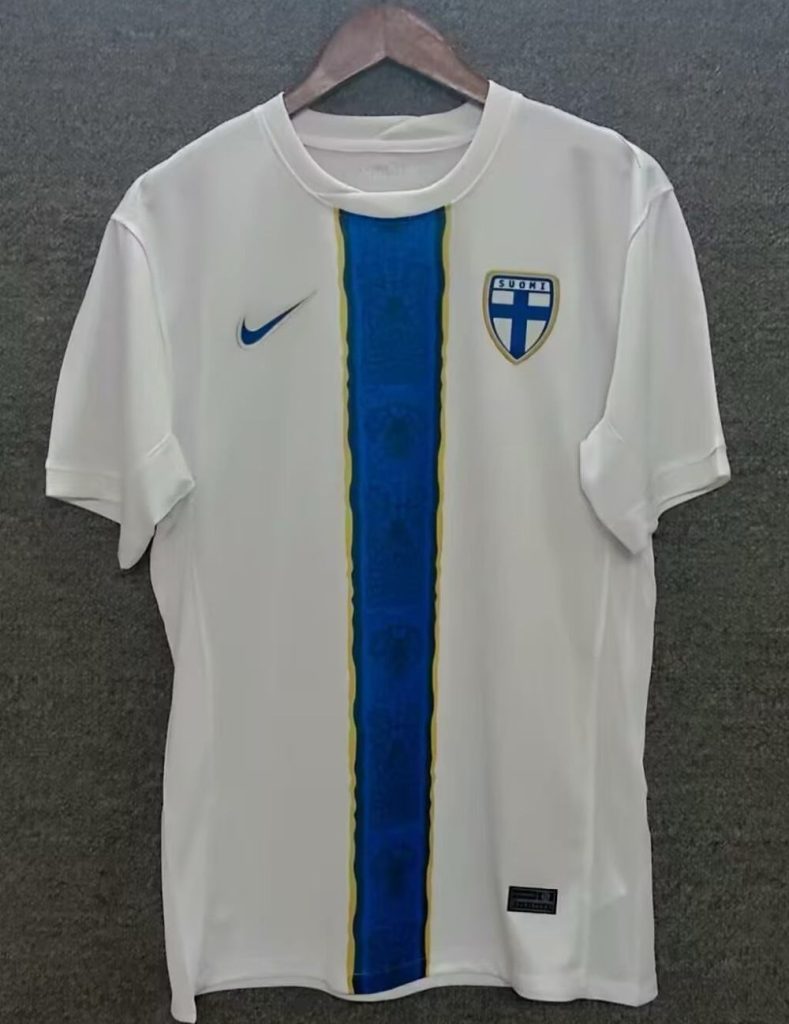 Finlandia 2025 Camiseta local