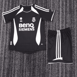 niños Real Madrid 2006-07 Tercera Kit