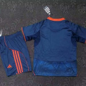 niños Nottingham Forest 2025-26 Tercera Kit