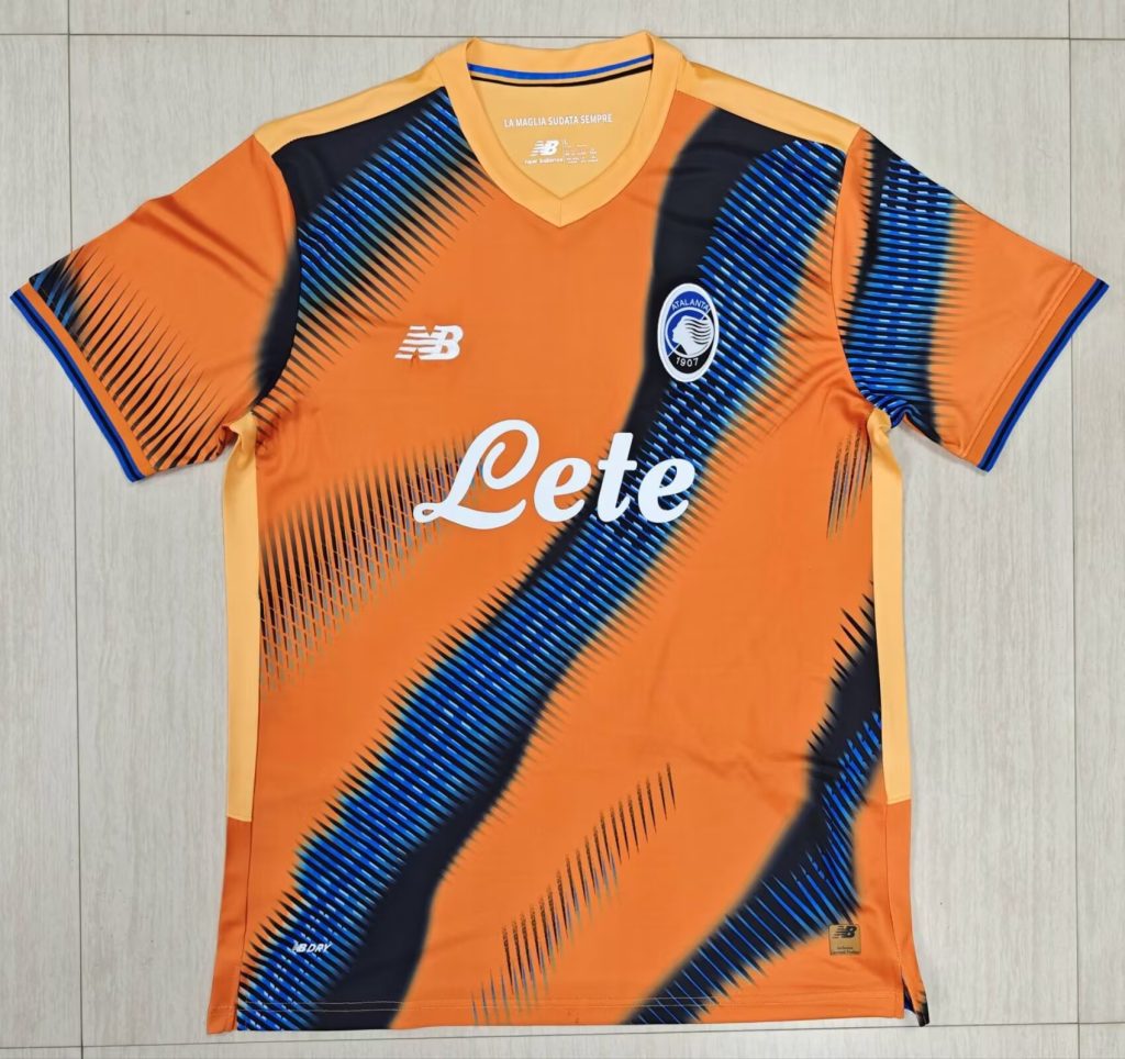 Atalanta 2025-26 Tercera camiseta