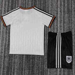 niños Alemania 1996 Local Kit