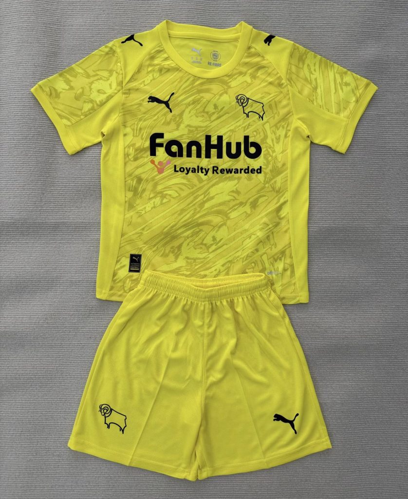 niños Derby County 2025-26 Portero Kit
