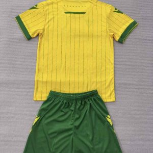 niños Nantes 2025-26 Local Kit