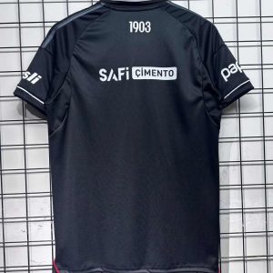 Beşiktaş 2025-26 Tercera camiseta