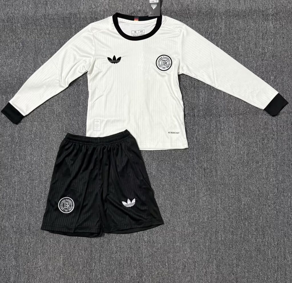 niños Alemania 2025 125th Anniversary Edition Long Sleeve Kit