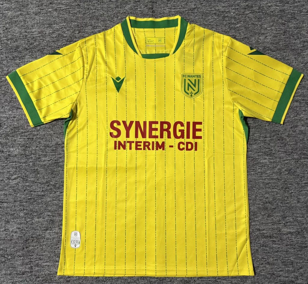 Nantes 2025-26 Camiseta local