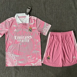 niños Real Madrid 2025 Dragon Pink Kit