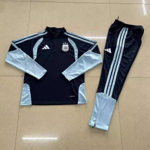 niños Argentina 2025-26 Entrenamiento Suits