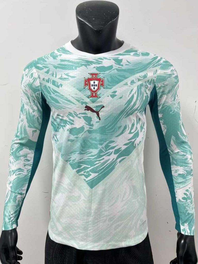 Portugal 2026 FIFA World Cup Camiseta visitante versión jugador de manga larga