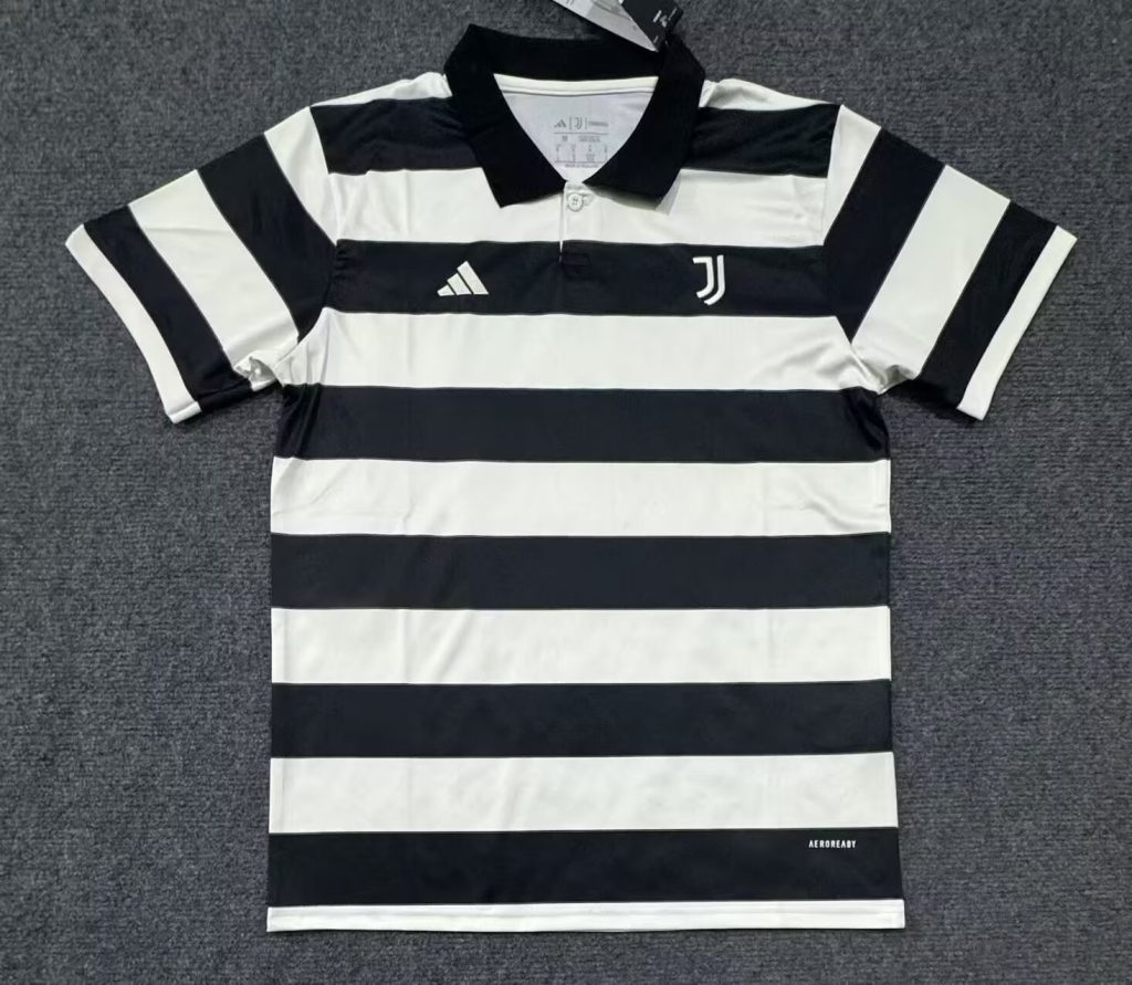 Juventus 2025-26 Cuarta camiseta