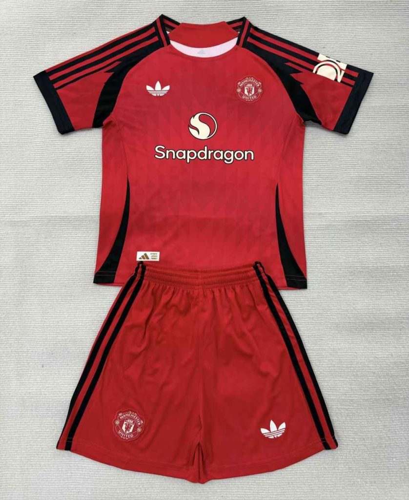 niños Manchester United 2026-27 Special Edition Kit