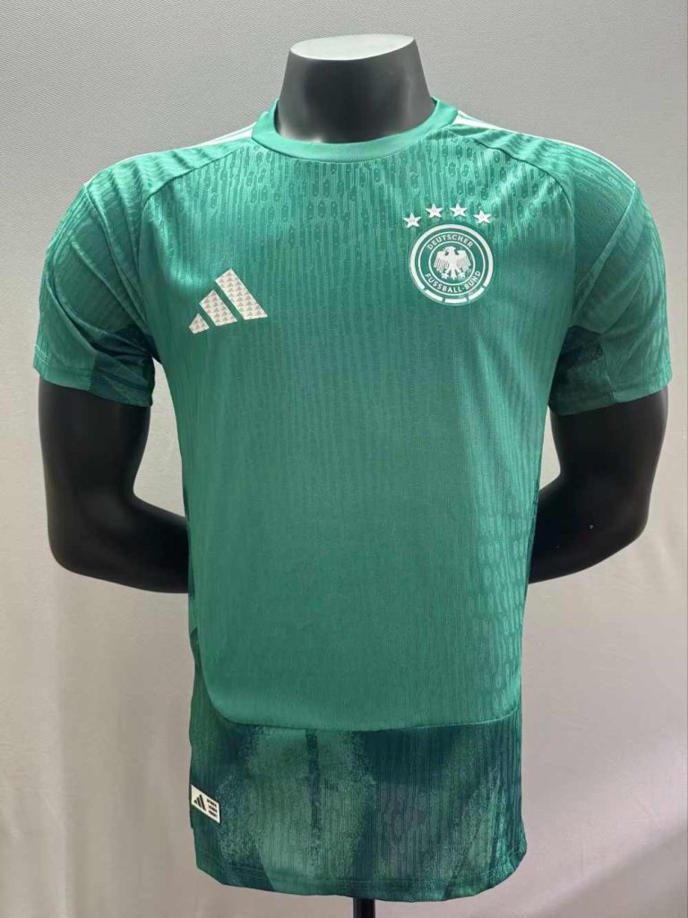 Alemania 2026 FIFA World Cup Entrenamiento Camiseta versión jugador