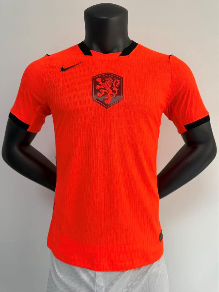 Países Bajos 2026-27 FIFA World Cup Camiseta local versión jugador