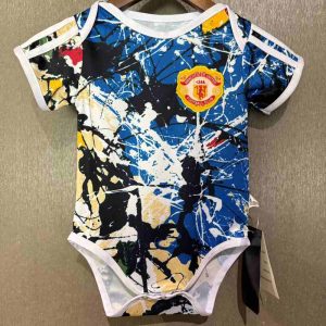 Bebé Manchester United 2026-27 Marvel Body de fútbol