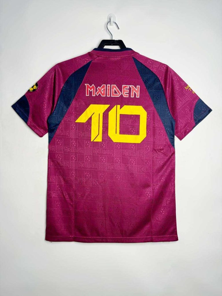 Iron Maiden Band 2010 Camiseta visitante