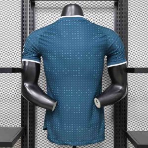 Real Madrid 2026-27 Tercera camiseta versión jugador